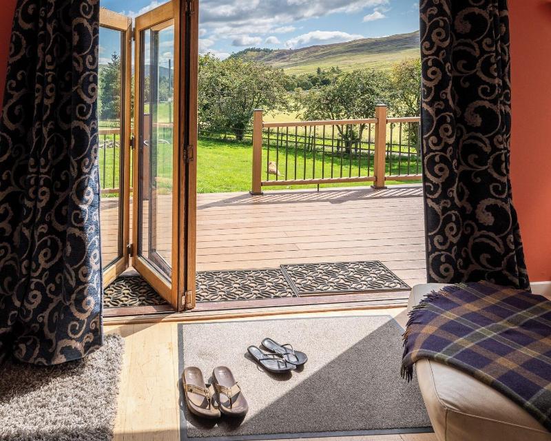 Gulabin Lodge image