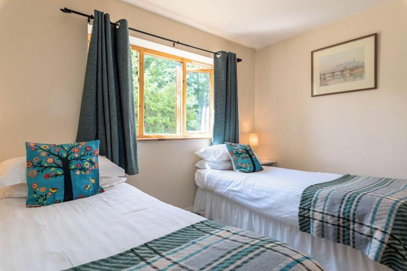 Gulabin Lodge image