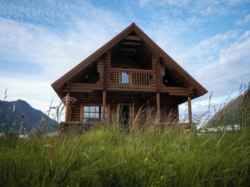 Brimnes Cabins image