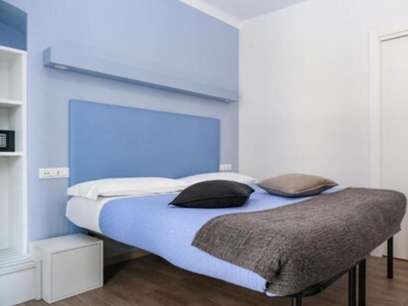 Lia Rooms image