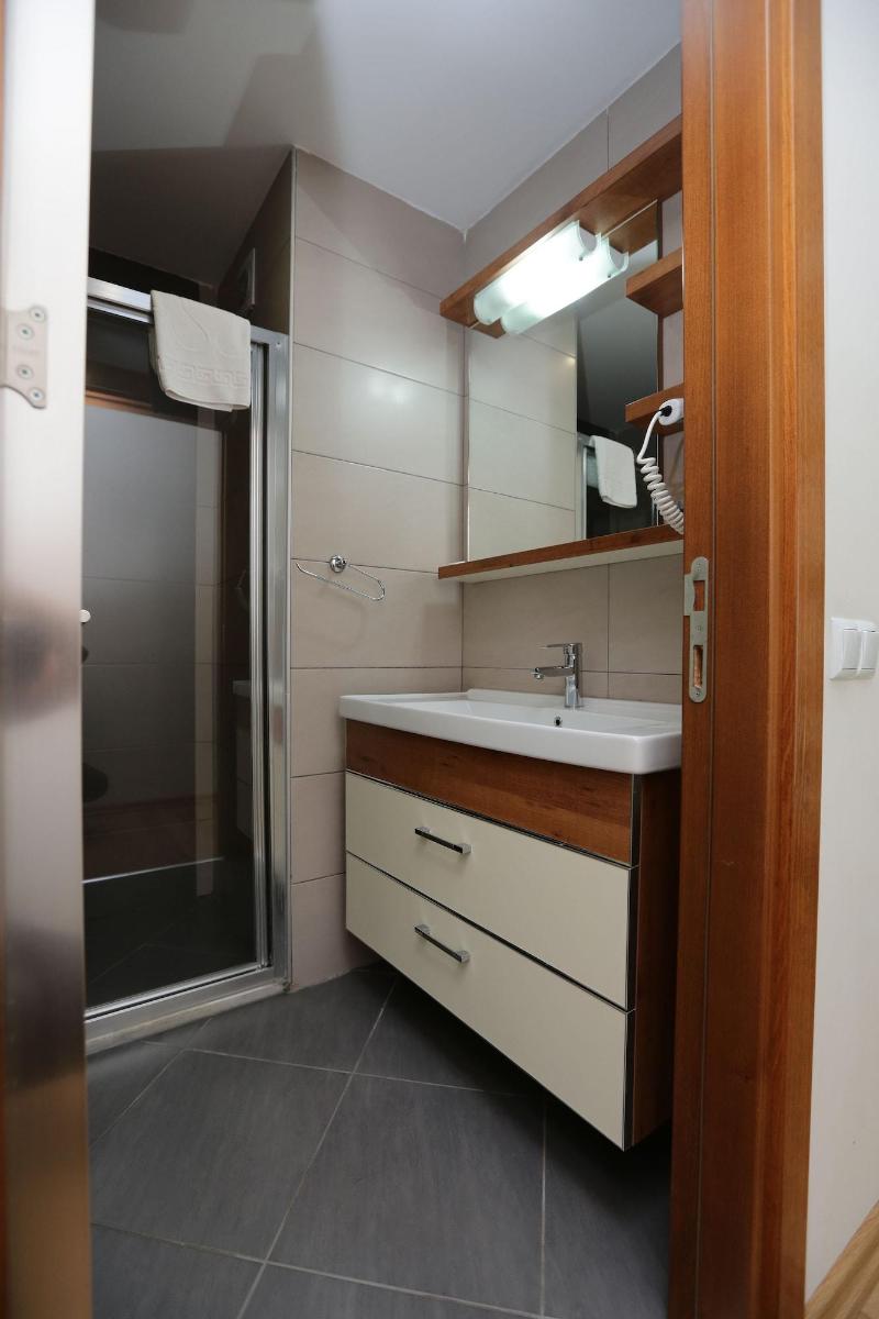Upart Home image