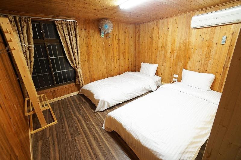 Xanadu Hostel image