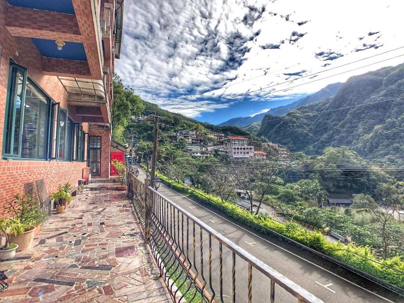 Xanadu Hostel image