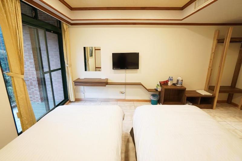 Xanadu Hostel image
