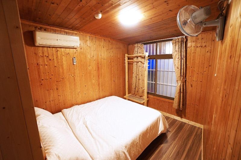 Xanadu Hostel image