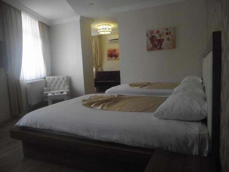 Savis Otel image