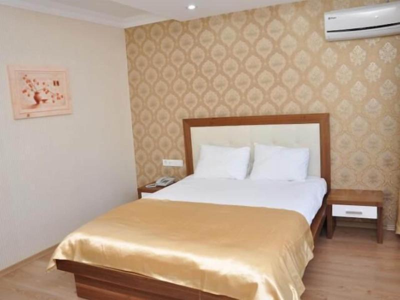 Savis Otel image