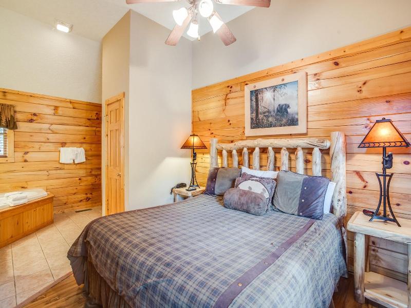 Saddle Ridge image