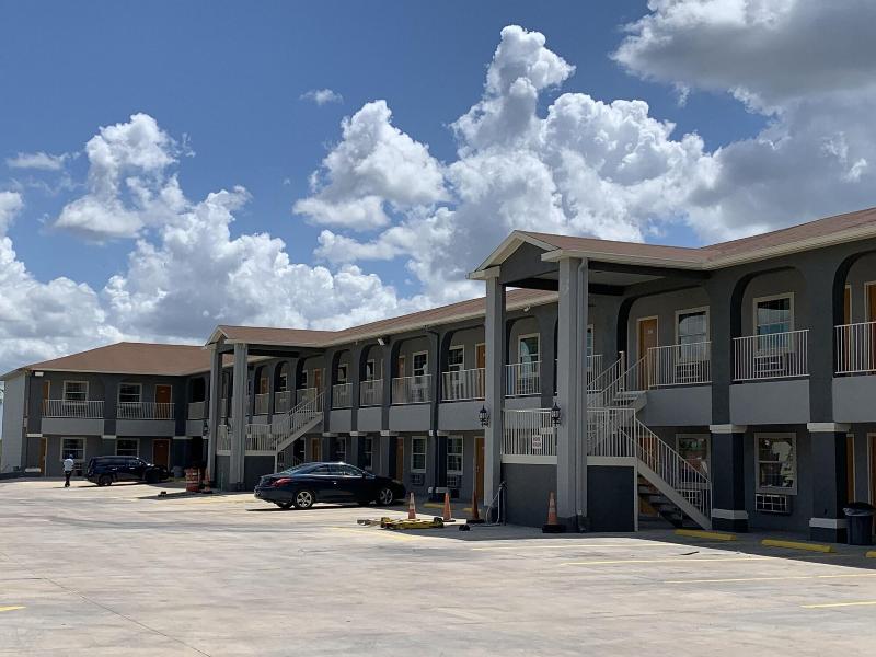 Texan Inn And Suites Tilden image