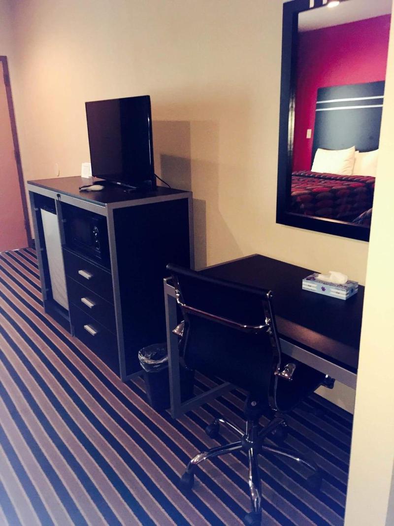 Texan Inn And Suites Tilden image