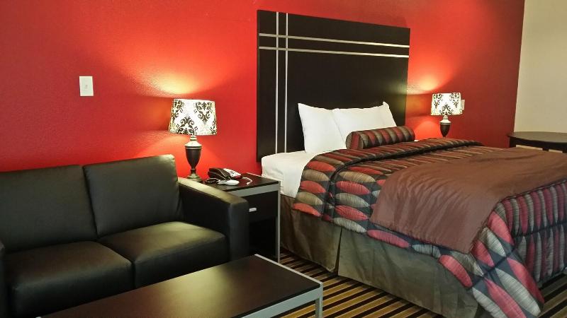 Texan Inn And Suites Tilden image