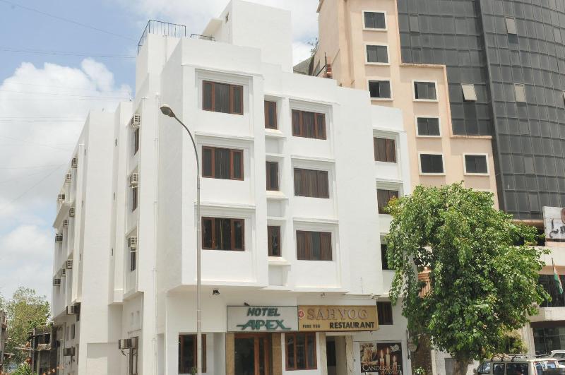 Hotel Apex Surat — general view