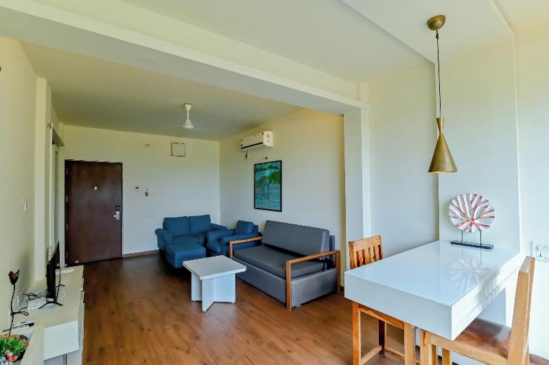 DOUBLE LUXURY