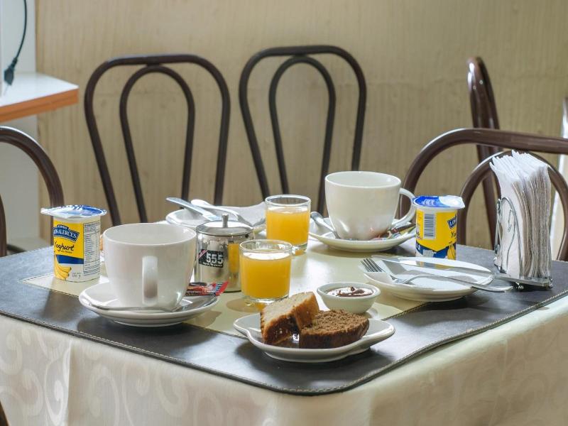 Hotel Sahara Inn image