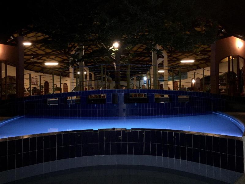 Oasis Lodge image