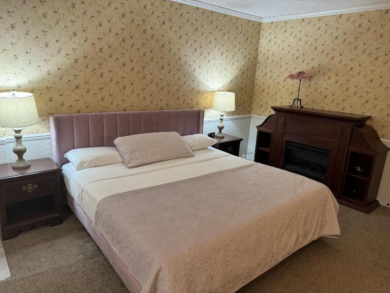Fenway House Hotel image