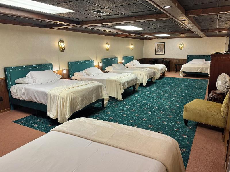 Fenway House Hotel image