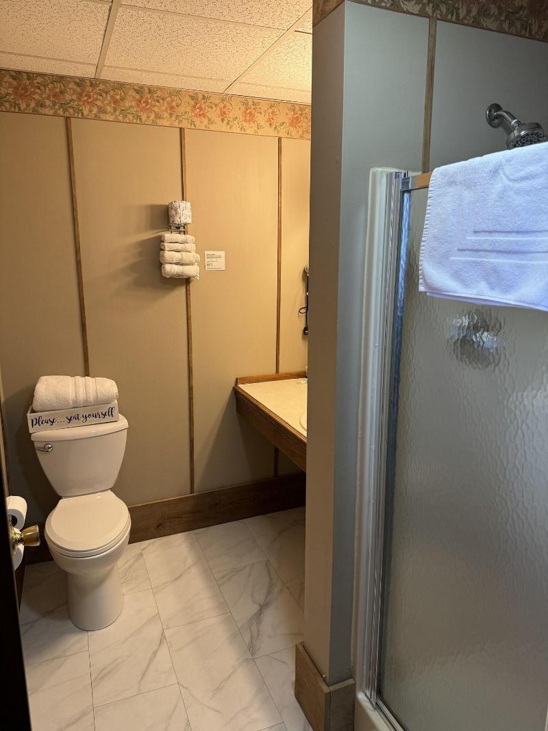 Fenway House Hotel image