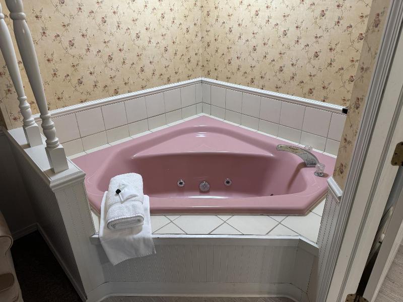 Fenway House Hotel image