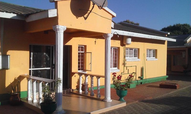 Woodlands Lodge Tours image