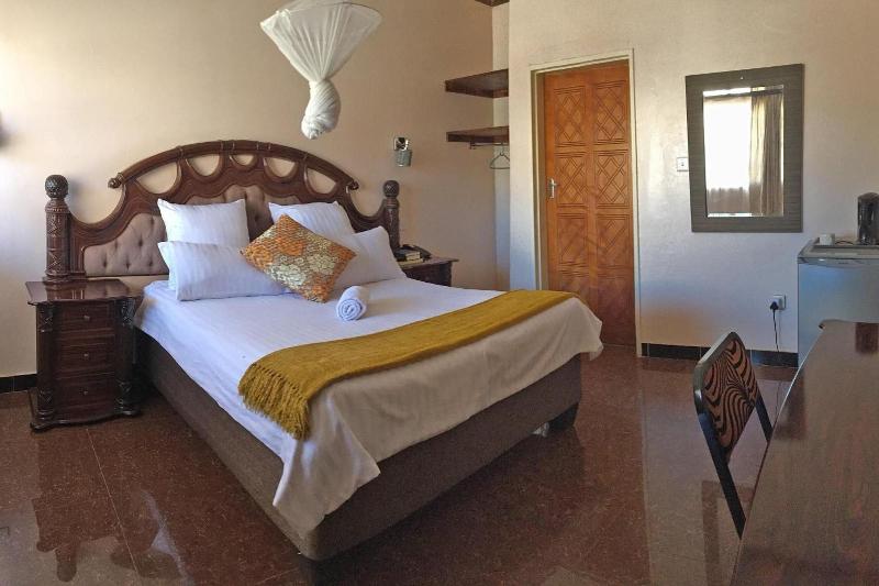 Woodlands Lodge Tours image