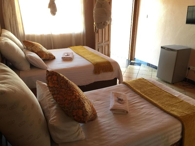 Woodlands Lodge Tours image