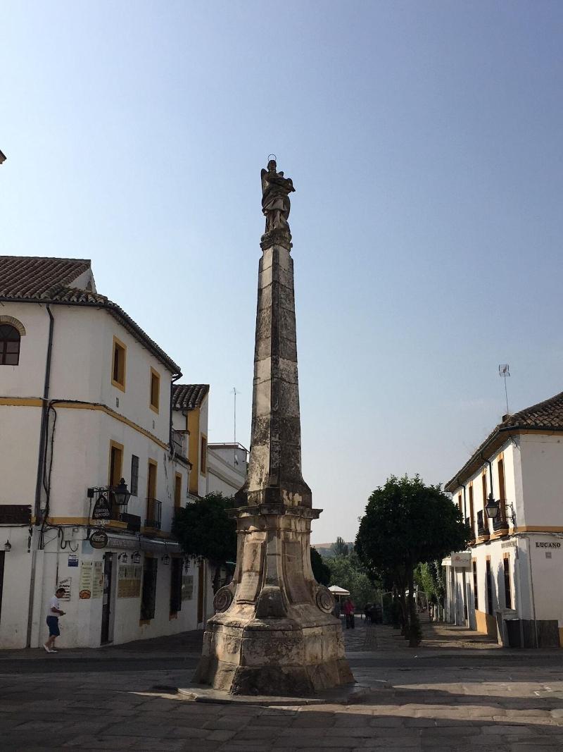 Patio De La Plateria image