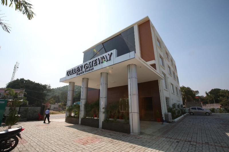 Hotel Golden Gateway