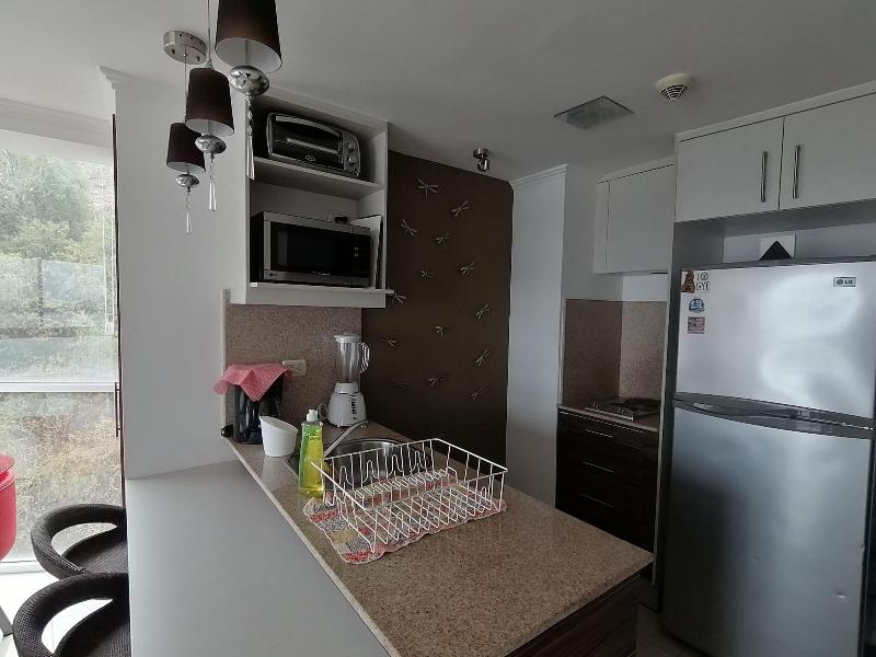 Luxury Suites Riverfront Gye image