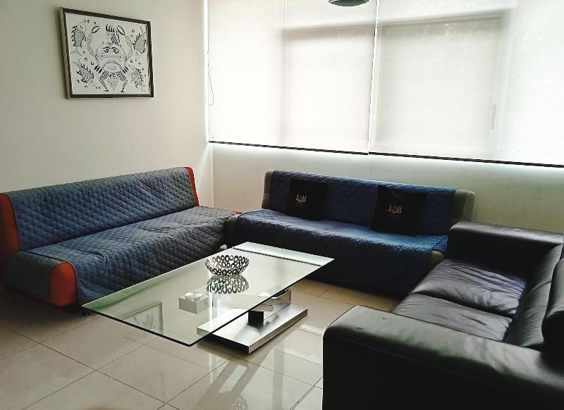 Luxury Suites Riverfront Gye image