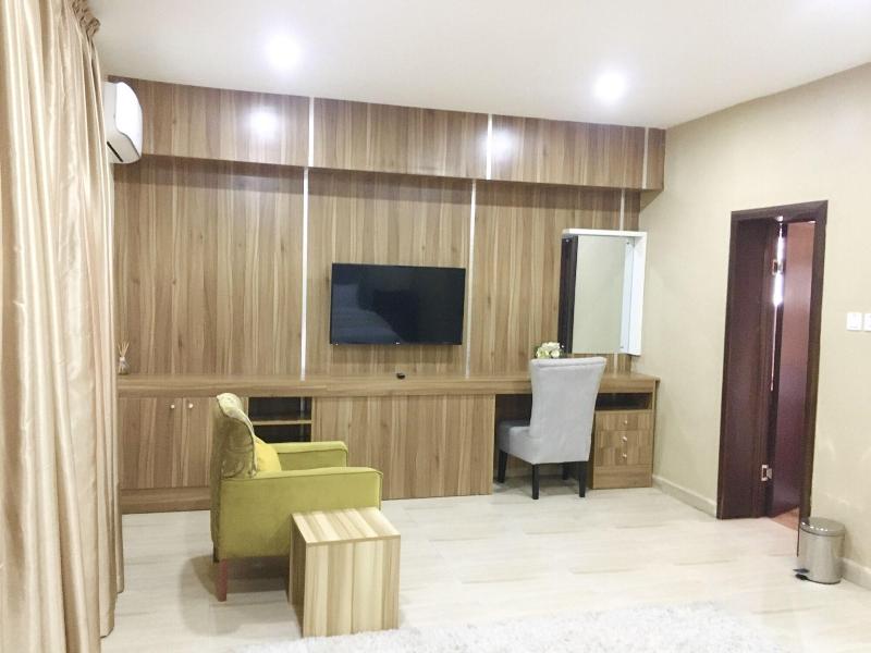 Alexia S Place Hotel image