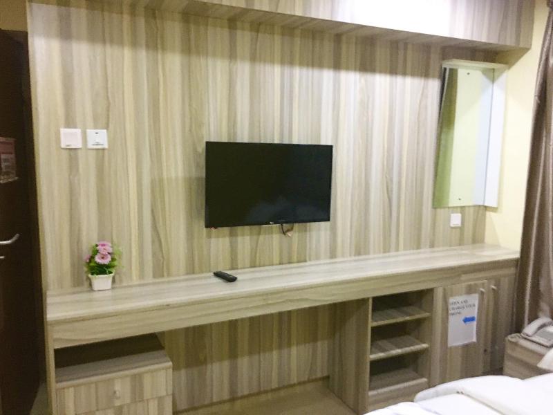 Alexia S Place Hotel image
