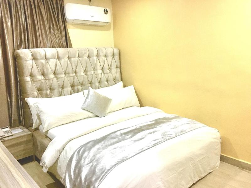 Alexia S Place Hotel image