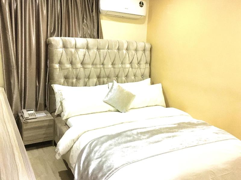 Alexia S Place Hotel image
