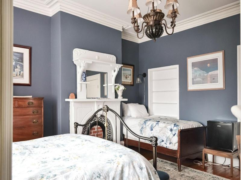 The Roses Heritage Inn image