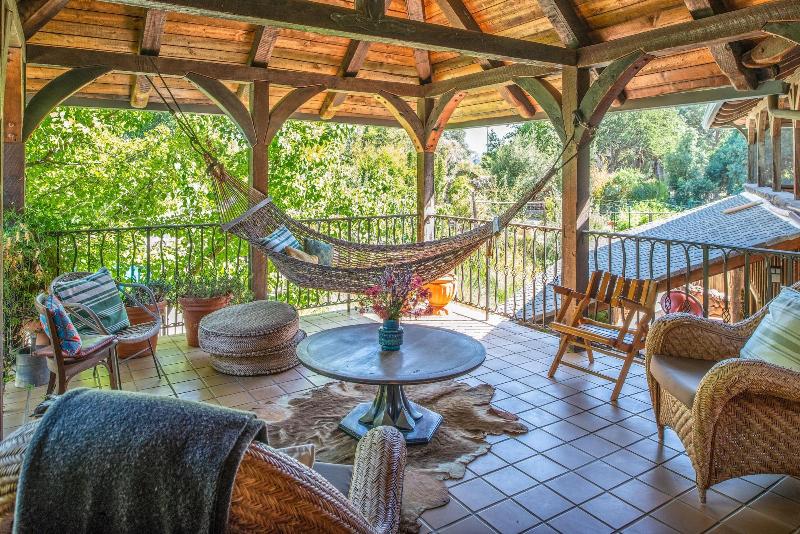 Inn Paradiso image