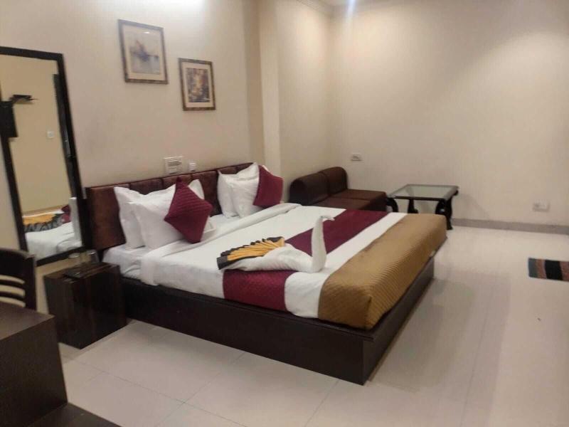 Hotel Jagat Inn image
