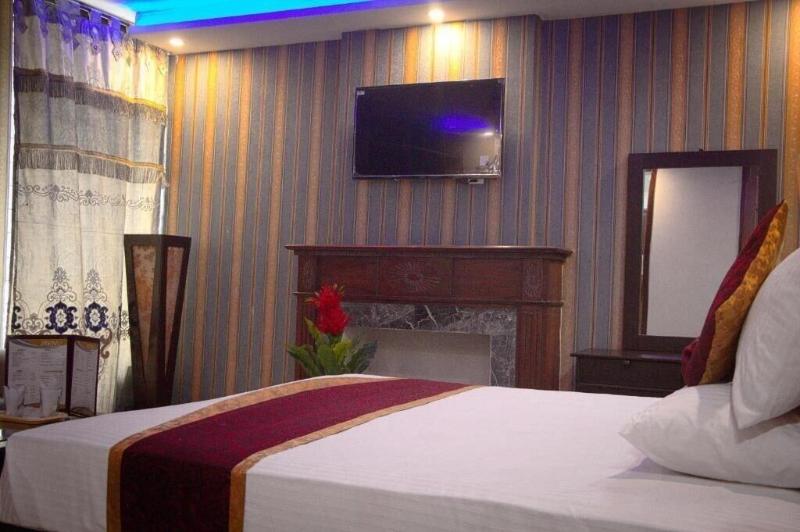 Mall View Hotel Gulberg image