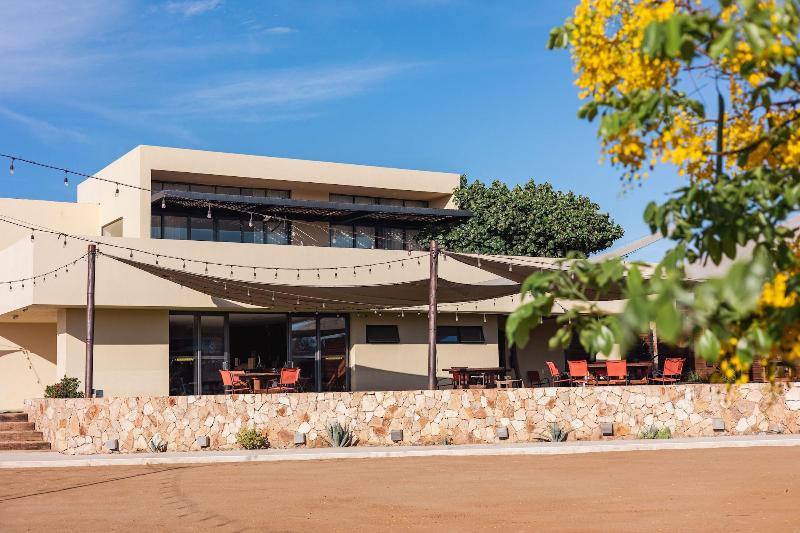 Casa Urbina Wine Resort image