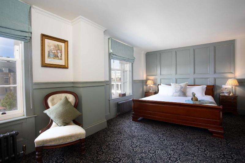 The Duchess Of Cornwall Inn image