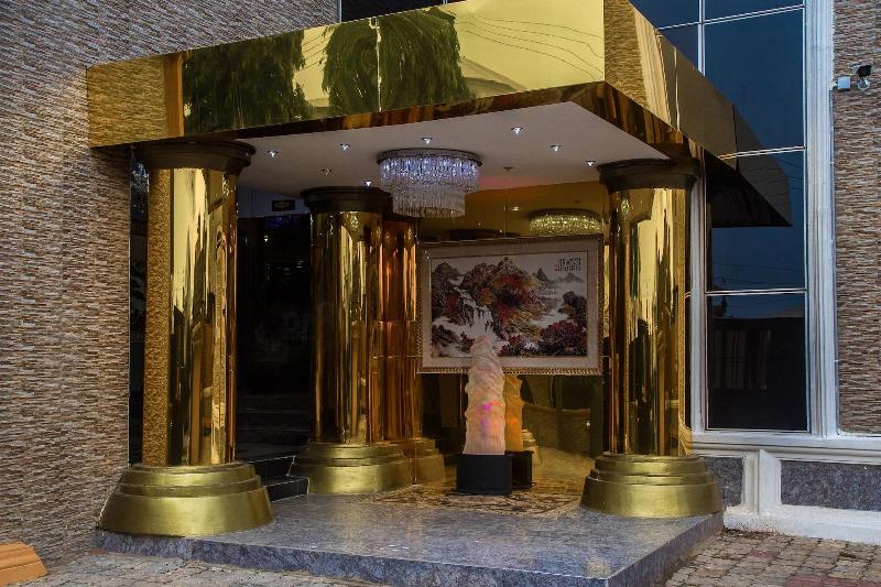 E Suite Hotel image