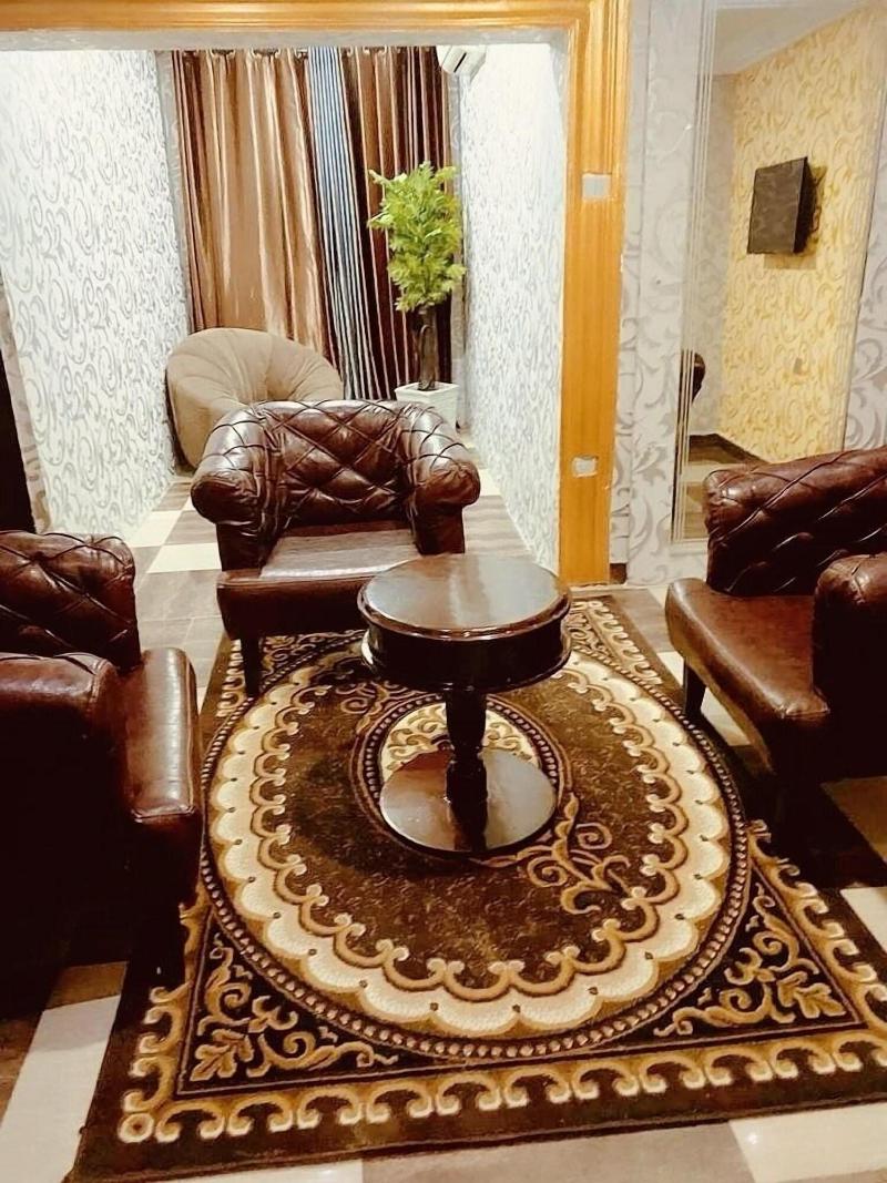 E Suite Hotel image