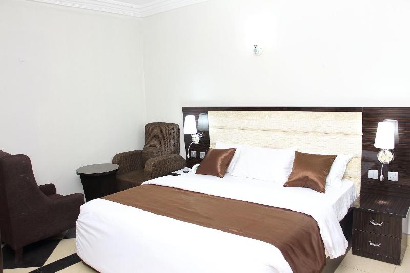 E Suite Hotel image