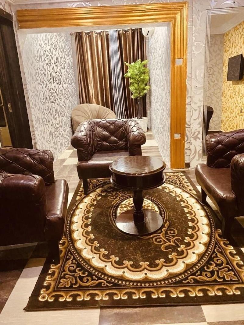 E Suite Hotel image