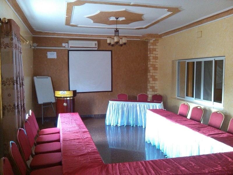 Glory Summit Hotel