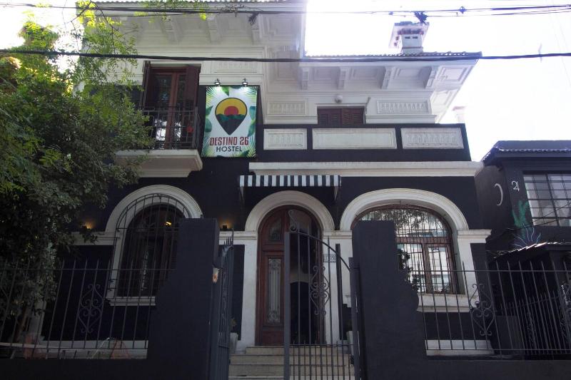 Destino 26 Hostel image