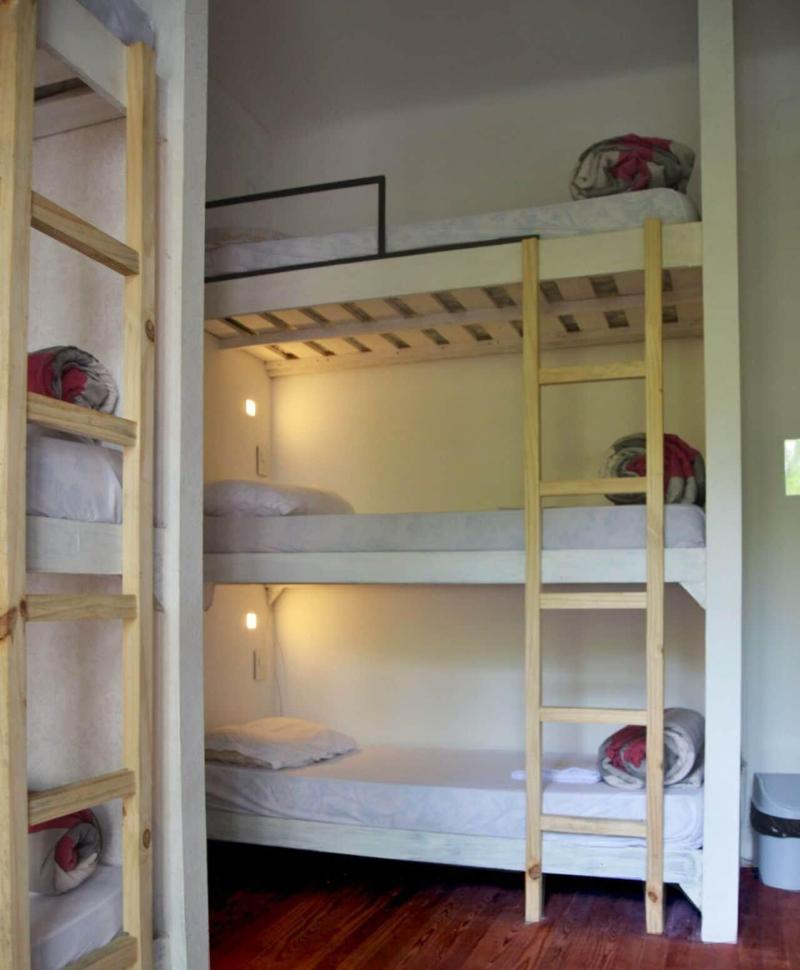 Destino 26 Hostel image