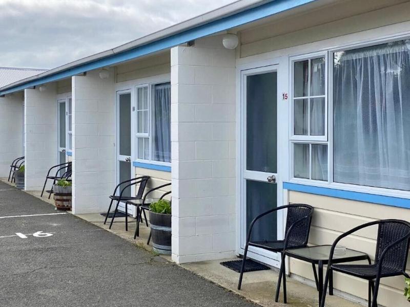 Beach Lodge Motel