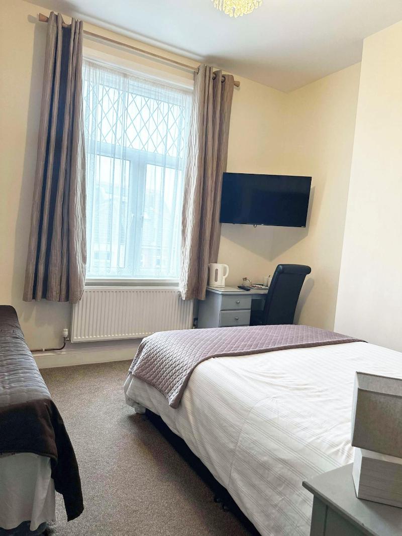 Esk Vale Guest House image