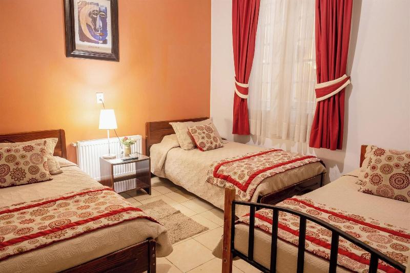 Hotel Empresarial image